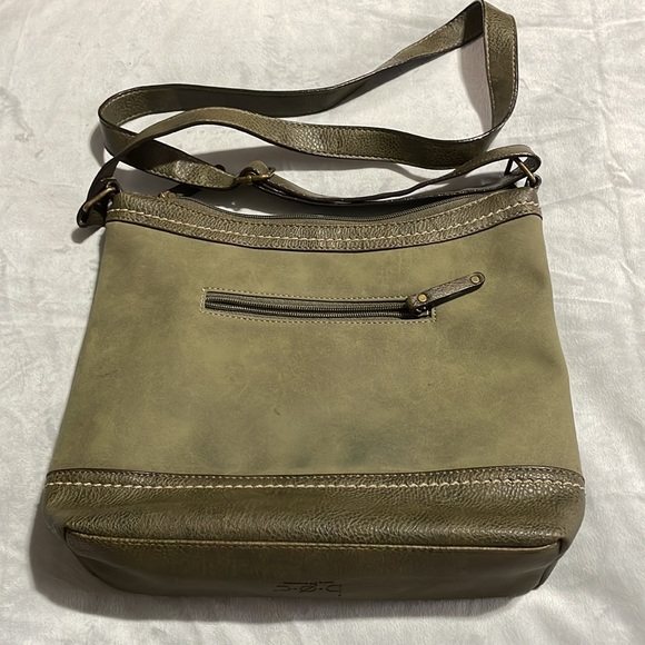 Olive Green Leather Shoulder Bag - Picture 4 of 14